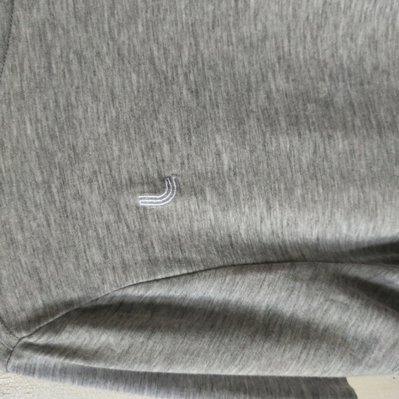 LOLE V neck t-shirt - Picture 3 of 5